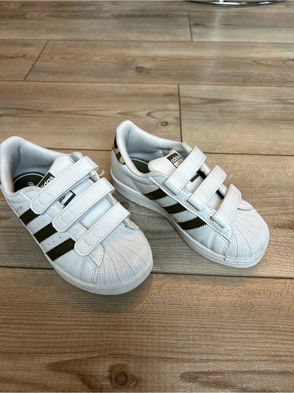 adidas Kids White sneakers